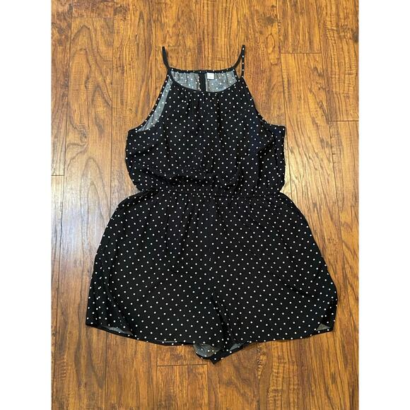 Old Navy Pants - OLD NAVY ROMPER Womens Sleeveless Surplice Wrap Front One Piece Size L Large